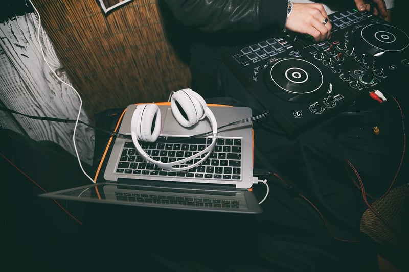Hip Hop DJ